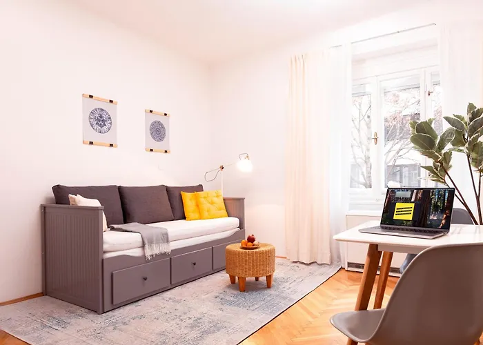 Weekends Centre - Free Parking, Pets Welcome & Walk To Old Town - - Kunsthaus غراتس