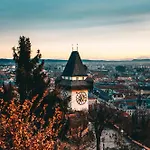 Апартаменти Weekends Centre - Free Parking, Pets Welcome & Walk To Old Town - - Kunsthaus