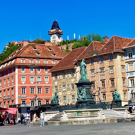 Weekends Centre - Free Parking, Pets Welcome & Walk To Old Town - - Kunsthaus Апартаменти