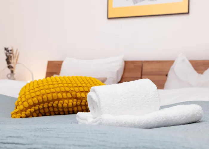 Апартаменты Weekends Centre - Free Parking, Pets Welcome & Walk To Old Town - - Kunsthaus Грац