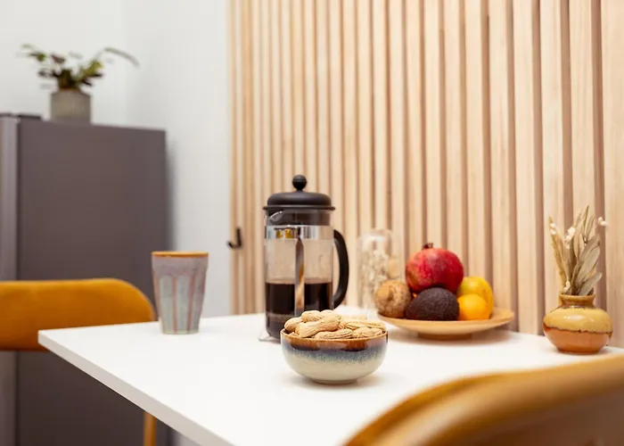 Weekends Centre - Free Parking, Pets Welcome & Walk To Old Town - - Kunsthaus Apartman *