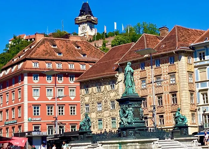 Weekends Centre - Free Parking, Pets Welcome & Walk To Old Town - - Kunsthaus Appartement